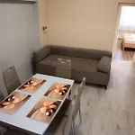 Gesztenye דירה