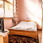 Gesztenye דירה *
